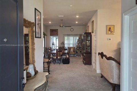 House in St. Lucie, Florida 4 bedrooms, 169.45 sq.m. № 1713951 - photo 4
