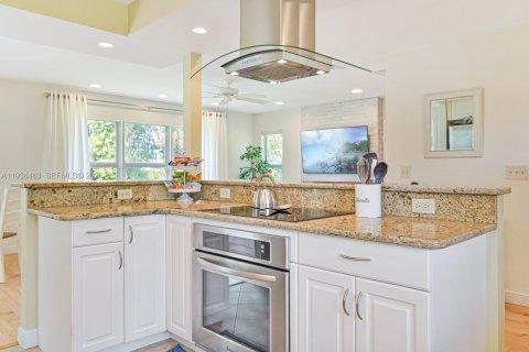 Купить виллу или дом в Лабель, Флорида 2 спальни, 151.62м2, № 1996165 - фото 18