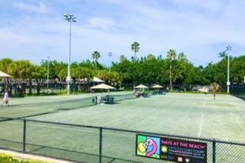 Купить кондоминиум в Майами-Бич, Флорида 1 спальня, 49.24м2, № 1896543 - фото 20