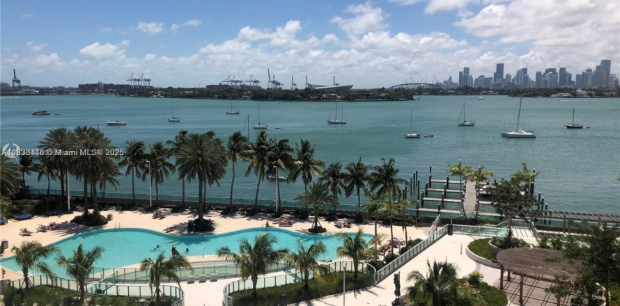 Condo à Miami Beach, Floride, 2 chambres № 1811437