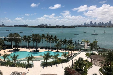 Снять в аренду кондоминиум в Майами-Бич, Флорида 2 спальни, 100.98м2, № 1811437 - фото 15