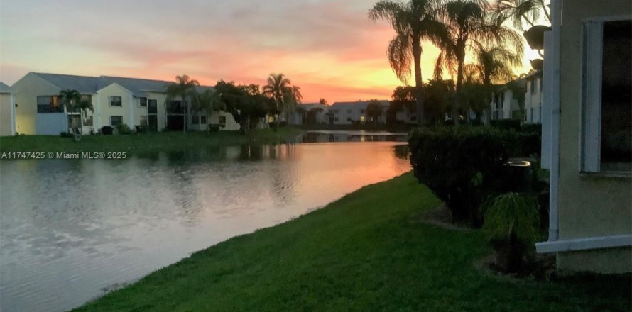Condo à Homestead, Floride, 2 chambres № 1716041