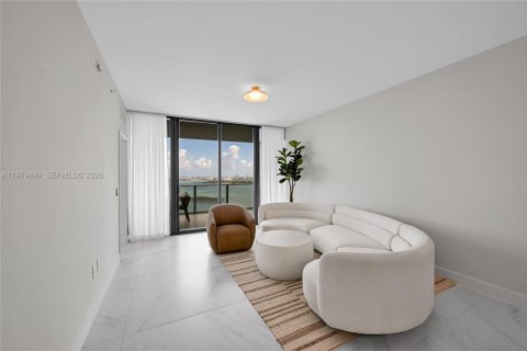 Снять в аренду кондоминиум в Майами, Флорида 3 спальни, 121.33м2, № 2044112 - фото 10