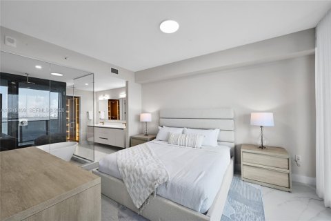 Снять в аренду кондоминиум в Майами, Флорида 3 спальни, 121.33м2, № 2044112 - фото 19