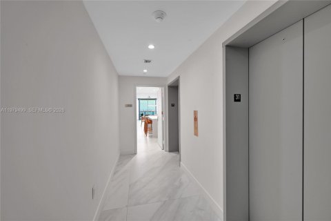 Снять в аренду кондоминиум в Майами, Флорида 3 спальни, 121.33м2, № 2044112 - фото 25