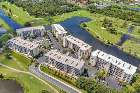 Copropriété à vendre à Largo, Floride: 2 chambres, 122.63 m2 № 1837732 - photo 17