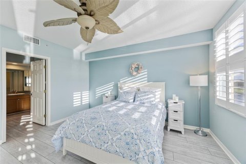 Copropriété à vendre à Largo, Floride: 2 chambres, 122.63 m2 № 1837732 - photo 4