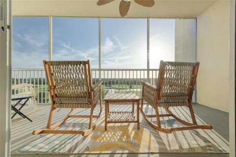 Copropriété à vendre à Largo, Floride: 2 chambres, 122.63 m2 № 1837732 - photo 3