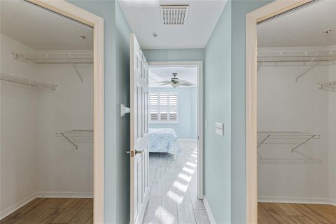Copropriété à vendre à Largo, Floride: 2 chambres, 122.63 m2 № 1837732 - photo 12