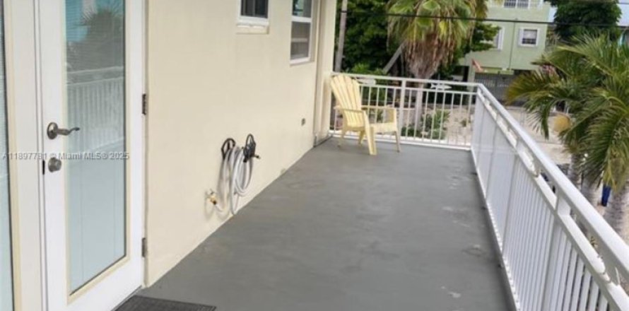 Apartment in Key Largo, Florida 2 bedrooms, 83.61 sq.m. № 1954067