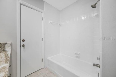 Villa ou maison à vendre à Largo, Floride: 3 chambres, 146.32 m2 № 1913279 - photo 28