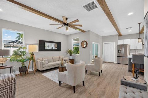 Casa en venta en Ruskin, Florida, 5 dormitorios, 306.58 m2 № 2419624 - foto 18