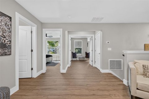 Casa en venta en Ruskin, Florida, 5 dormitorios, 306.58 m2 № 2419624 - foto 25