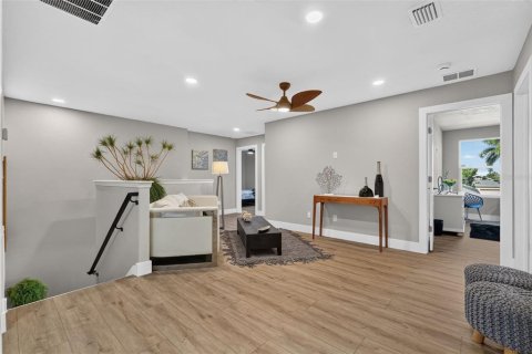 Casa en venta en Ruskin, Florida, 5 dormitorios, 306.58 m2 № 2419624 - foto 24
