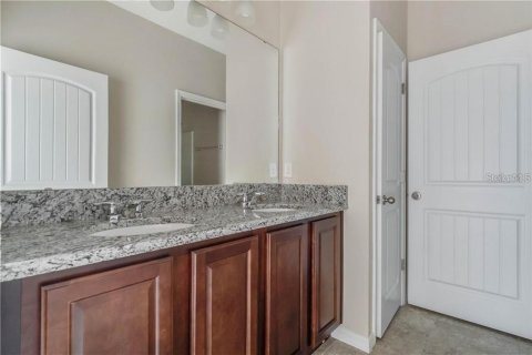Villa ou maison à louer à Clermont, Floride: 4 chambres, 184.5 m2 № 2109607 - photo 13