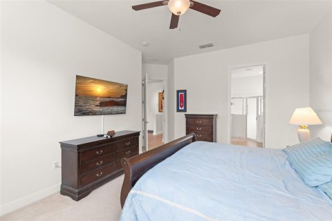 Casa en venta en Kissimmee, Florida, 2 dormitorios, 180.04 m2 № 1636669 - foto 11