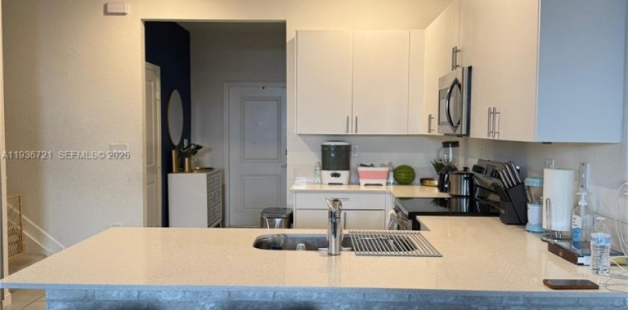 Таунхаус в Хомстед, Флорида 3 спальни, 159.98м2 № 1994631