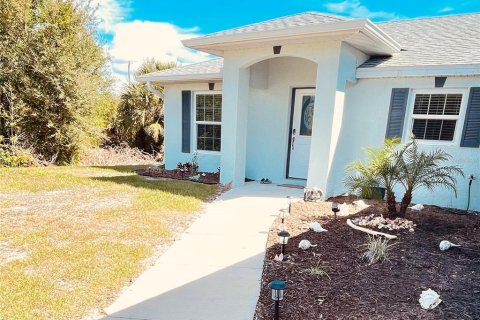 House in Englewood, Florida 3 bedrooms, 123.1 sq.m. № 1721647 - photo 16