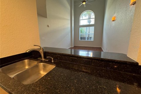 Condominio en venta en Tampa, Florida, 1 dormitorio, 94.3 m2 № 2096897 - foto 26