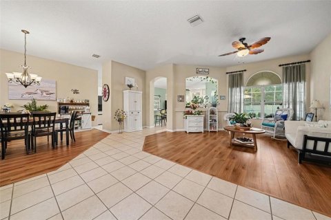Villa ou maison à vendre à Palm Coast, Floride: 5 chambres, 273.5 m2 № 2409949 - photo 5