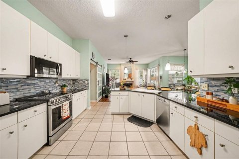 Villa ou maison à vendre à Palm Coast, Floride: 5 chambres, 273.5 m2 № 2409949 - photo 19
