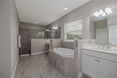 House in Ormond Beach, Florida 4 bedrooms, 310.11 sq.m. № 1884575 - photo 20