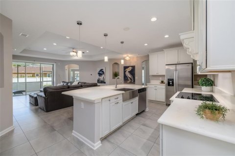 House in Ormond Beach, Florida 4 bedrooms, 310.11 sq.m. № 1884575 - photo 8