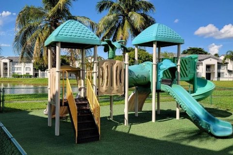 Condominio en alquiler en Doral, Florida, 1 dormitorio, 69.03 m2 № 2063679 - foto 20