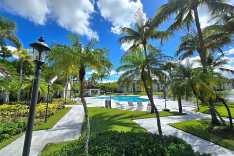 Condominio en alquiler en Doral, Florida, 1 dormitorio, 69.03 m2 № 2063679 - foto 18