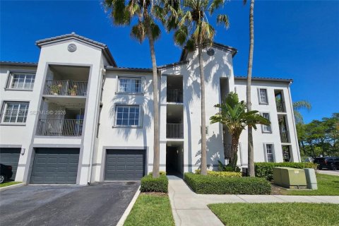 Condominio en Doral, Florida, 1 dormitorio  № 2063679