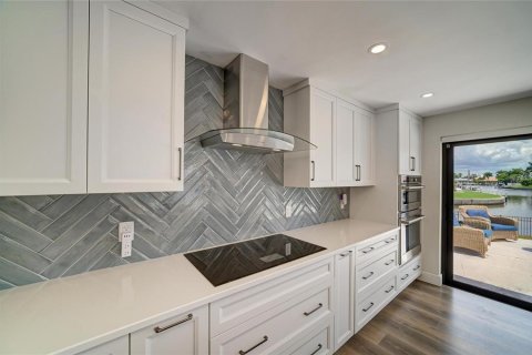 Villa ou maison à vendre à Punta Gorda, Floride: 3 chambres, 212.19 m2 № 2156844 - photo 22