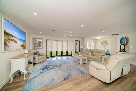 Villa ou maison à vendre à Punta Gorda, Floride: 3 chambres, 212.19 m2 № 2156844 - photo 10