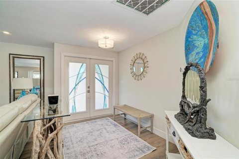 Villa ou maison à vendre à Punta Gorda, Floride: 3 chambres, 212.19 m2 № 2156844 - photo 6
