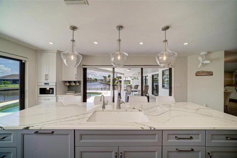 Villa ou maison à vendre à Punta Gorda, Floride: 3 chambres, 212.19 m2 № 2156844 - photo 21