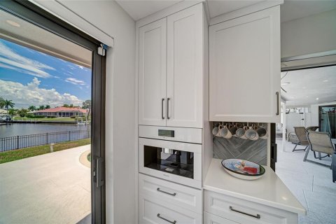 Villa ou maison à vendre à Punta Gorda, Floride: 3 chambres, 212.19 m2 № 2156844 - photo 25