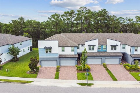 Adosado en alquiler en Winter Park, Florida, 3 dormitorios, 214.42 m2 № 1917541 - foto 2
