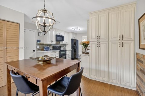 Villa ou maison à vendre à Plantation, Floride: 4 chambres, 203.08 m2 № 2011568 - photo 18