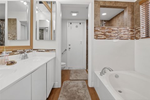 Villa ou maison à vendre à Plantation, Floride: 4 chambres, 203.08 m2 № 2011568 - photo 23