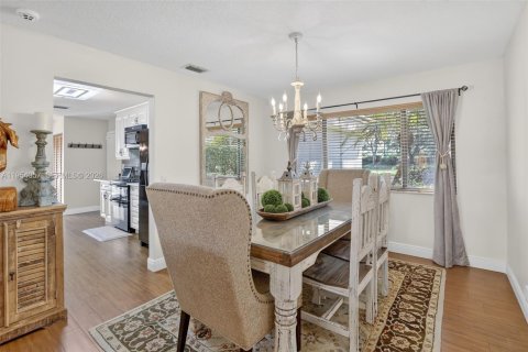 Villa ou maison à vendre à Plantation, Floride: 4 chambres, 203.08 m2 № 2011568 - photo 13