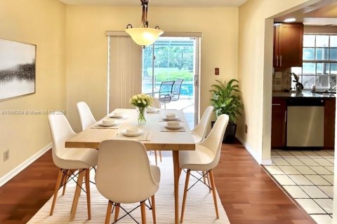 Купить виллу или дом в Плантация, Флорида 4 спальни, 208.66м2, № 1942619 - фото 7