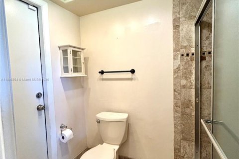 Купить виллу или дом в Плантация, Флорида 4 спальни, 208.66м2, № 1942619 - фото 13