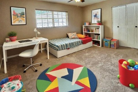 Купить виллу или дом в Плантация, Флорида 4 спальни, 208.66м2, № 1942619 - фото 19