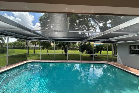 Купить виллу или дом в Плантация, Флорида 4 спальни, 208.66м2, № 1942619 - фото 29