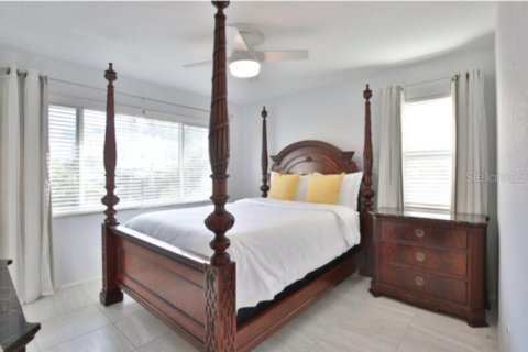 Appartement à louer à Sarasota, Floride: 2 chambres, 244.98 m2 № 1849972 - photo 10