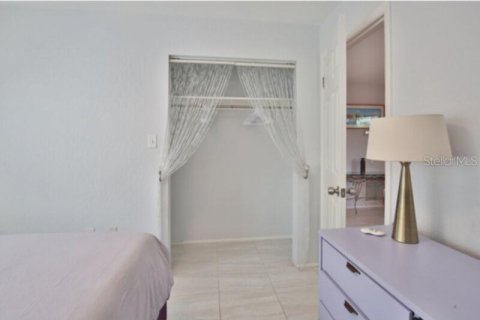 Appartement à louer à Sarasota, Floride: 2 chambres, 244.98 m2 № 1849972 - photo 17