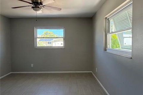 House in Venice, Florida 2 bedrooms, 116.22 sq.m. № 2205986 - photo 13