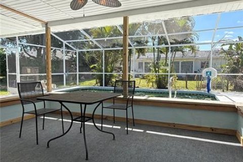 House in Venice, Florida 2 bedrooms, 116.22 sq.m. № 2205986 - photo 25