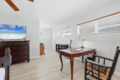Villa ou maison à vendre à Sarasota, Floride: 4 chambres, 268.95 m2 № 2151347 - photo 29