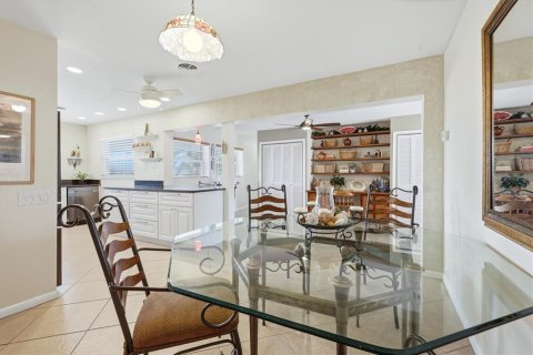 Villa ou maison à vendre à Sarasota, Floride: 4 chambres, 268.95 m2 № 2151347 - photo 10
