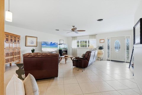 Villa ou maison à vendre à Sarasota, Floride: 4 chambres, 268.95 m2 № 2151347 - photo 5